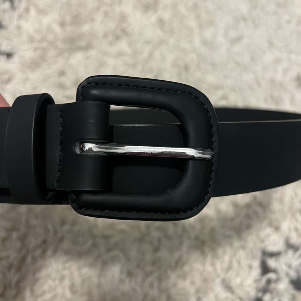 Old Navy women’s belt